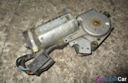 Моторчик люка (61 Общее э/оборудование автомобиля) 67618351876